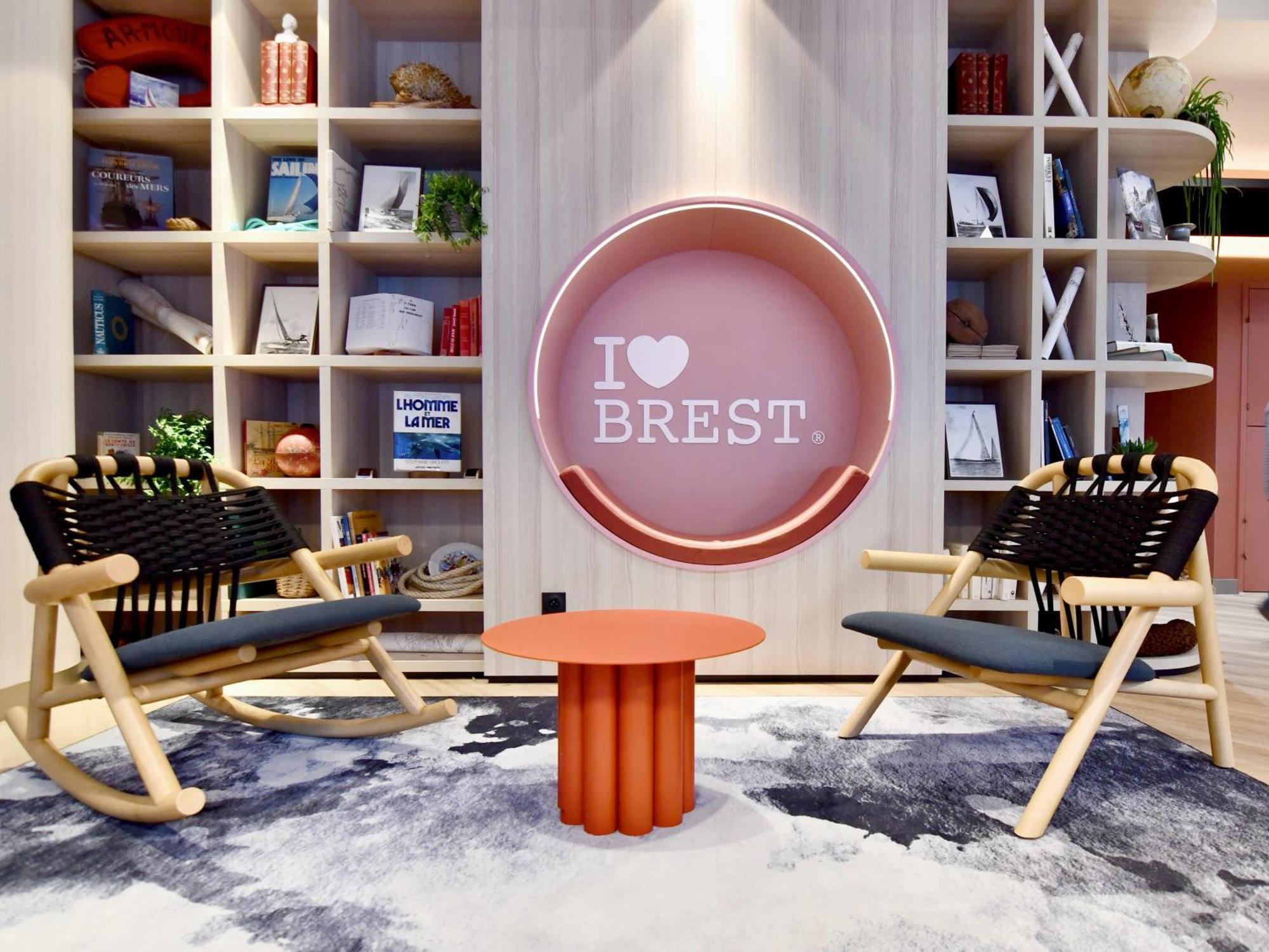 Ibis Budget Brest Centre Port Екстериор снимка
