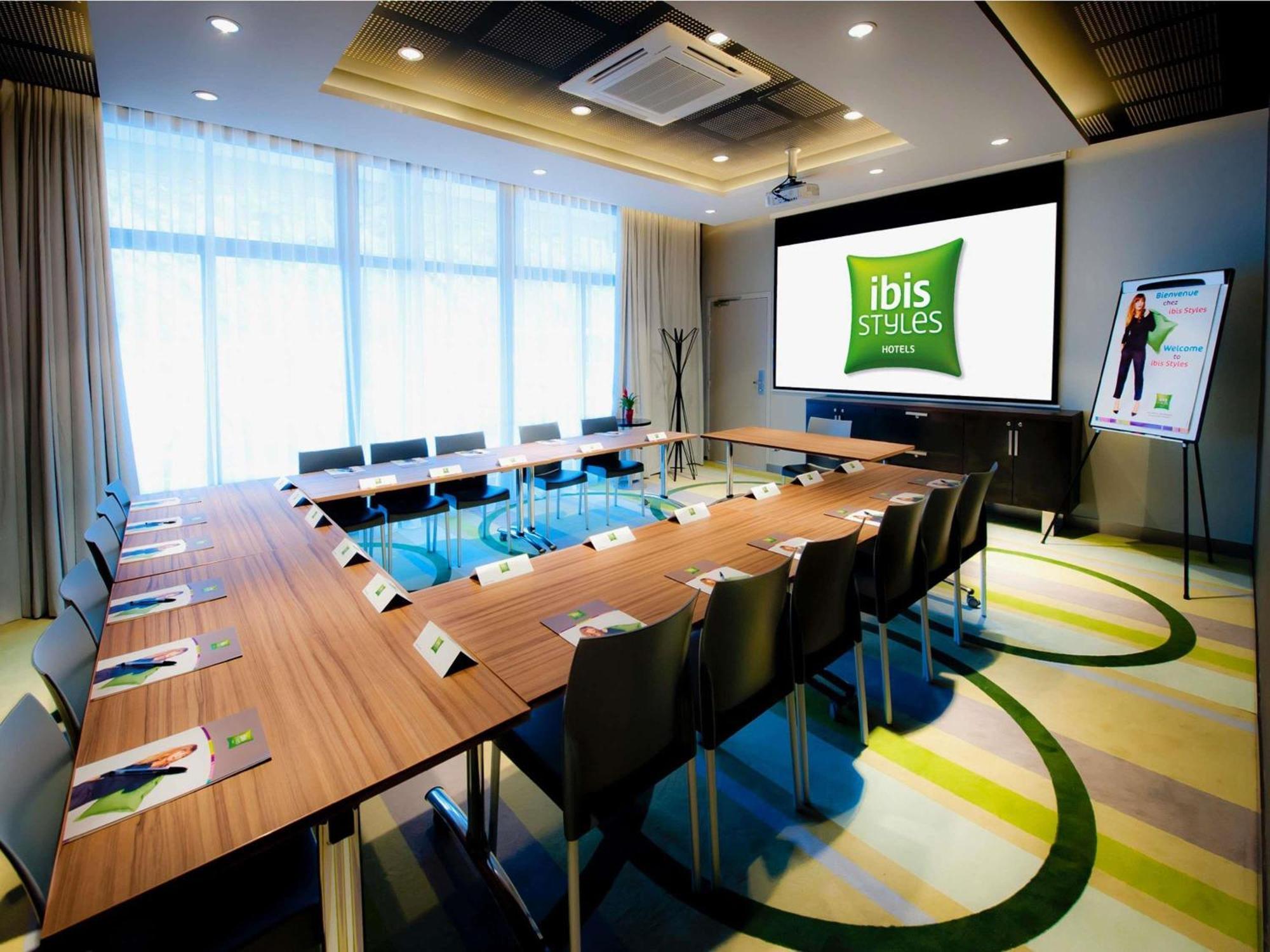 Ibis Budget Brest Centre Port Екстериор снимка